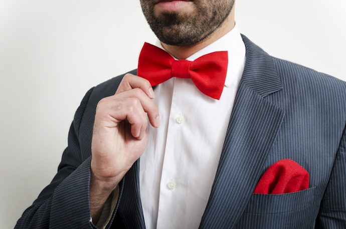 Gravata Borboleta é Versátil e Gravata Tradicional é Ideal para um Look Formal
