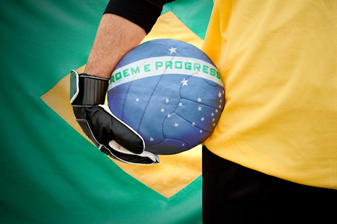 Procure por Jogos de Futebol Localizados em Português-Brasileiro
