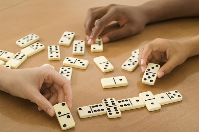 Modelos de peças utilizadas nos jogos (dominós de 1 a 5 na primeira