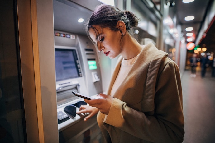 Se Quer um Banco Digital Completo, Verifique o Pacote de Serviços Oferecidos