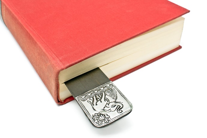 Para Livros, Prefira Marca-Páginas com Mais de 10 cm