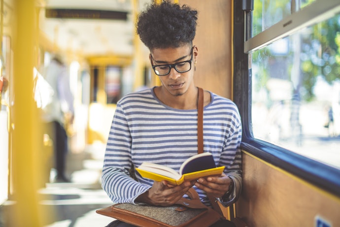 Prefira Livros Menores e com Menos Páginas se For Carregar na Bolsa