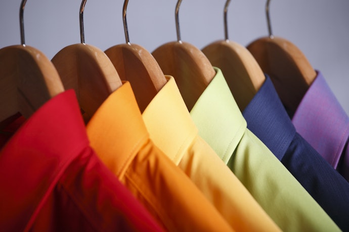 Verifique as Cores e Estampas das Camisas Sociais