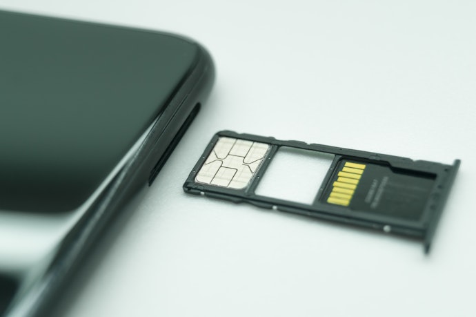 Para Usar 2 Chips SIM + Cartão de Memória, Compre um Celular com Bandeja Tripla