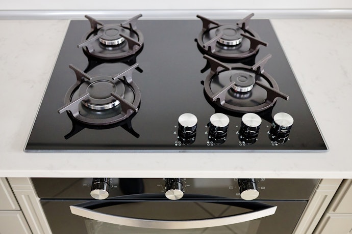 Escolha Entre um Fogão Consul de Mesa de Vidro ou Inox
