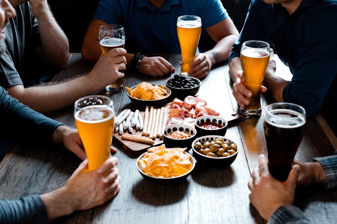 Prefira uma Torre de Chopp Compacta para Ter mais Espaço Livre na Mesa