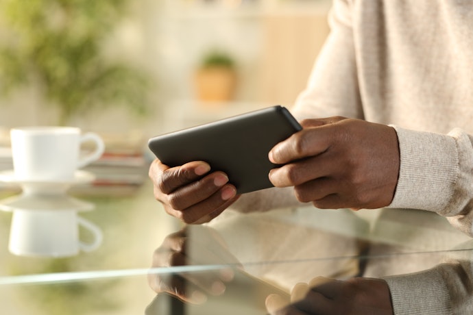 Para Maior Conforto, Prefira Celulares com Tela Acima de 6"e Verifique a Tecnologia