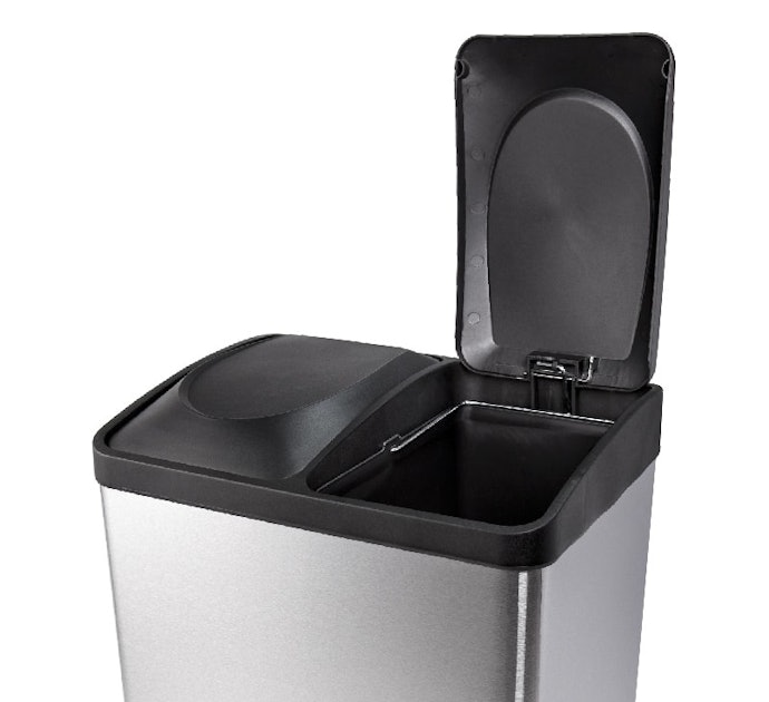 Para Separar Resíduos Recicláveis, Considere uma Lixeira com Compartimento Duplo