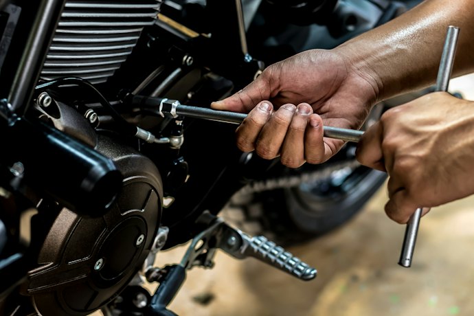 Explore os Serviços Assistenciais Inclusos na Cotação de Seguro para Moto