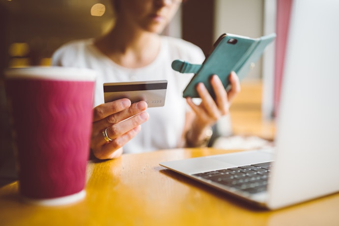 Verifique se Terá que Fazer Compras para Continuar Usando o App