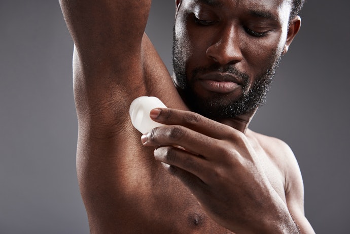 Desodorantes Dove Masculinos Sem Álcool Evitam Possíveis Irritações