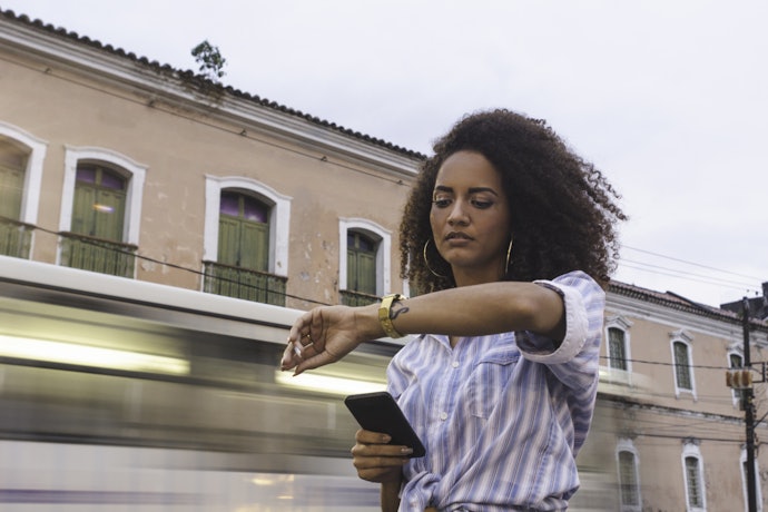 Opte por Relógios Femininos em Cores que Gosta