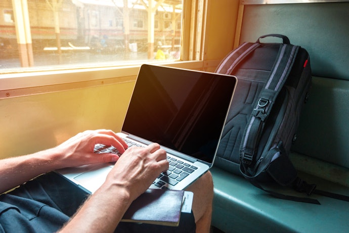 Escolha a Melhor Mochila Antifurto para o Tamanho do Seu Notebook