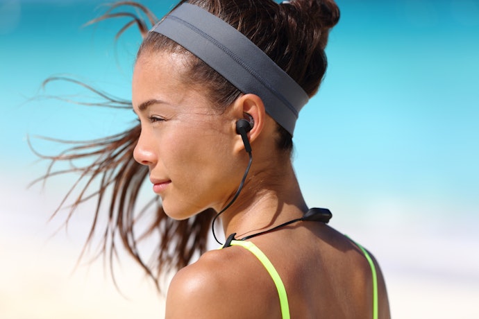 Fone de Ouvido Bluetooth com Fio: Segurança para Praticar Esportes