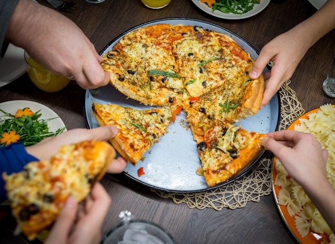 Forma para Pizza Tradicional: a Melhor para Assar de Forma Rápida