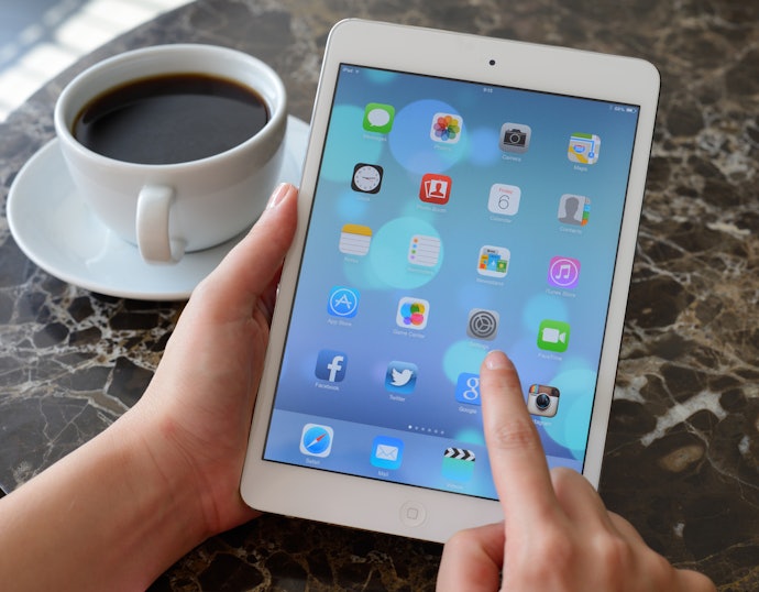 iPad Mini: Compacto, Potente e Fácil de Carregar