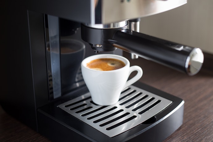 Cafeteira Semiautomática: Para Ter o Prazer de Preparar o Café com as Próprias Mãos