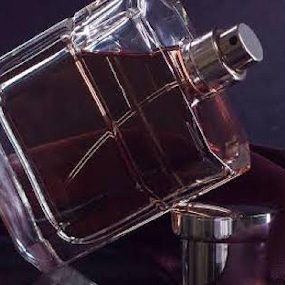 Perfumes Contratipos: 10 Fragrâncias Masculinas que se Parecem com Importadas
