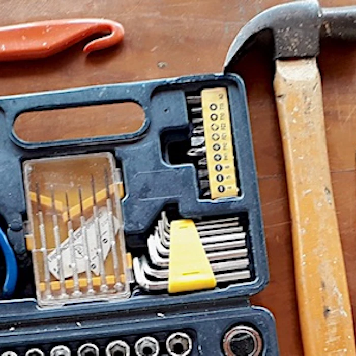 Faça Você Mesmo: 9 Ferramentas para Criar e Decorar a Casa com DIY