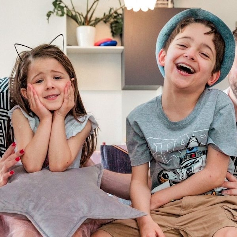 Séries, Filmes e Livros Sobre Autismo: 10 Conteúdos para Entender o Espectro