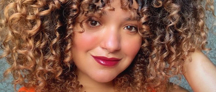 Rotina e Cronograma Capilar para Cabelo Cacheado: Veja 8 Produtos Skala e Salon Line