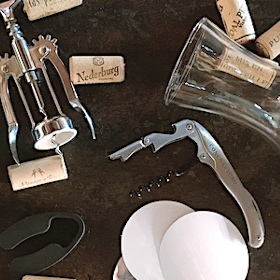 Vinho: 10 Acessórios Úteis para os Apreciadores de Vinho (Abridor, Decanter, Aerador e mais)