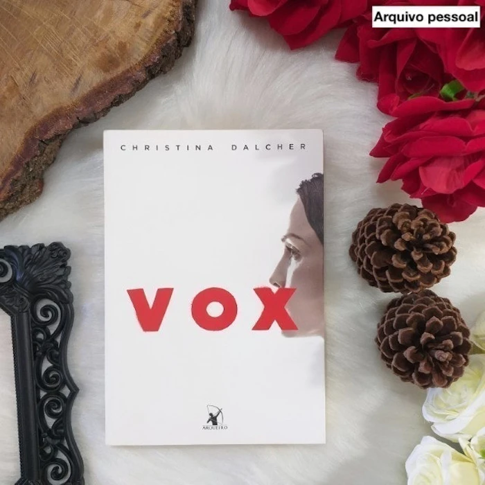 CHRISTINA DALCHER Vox Translation missing: pt-BR.activerecord.decorators.item_part_image/alt