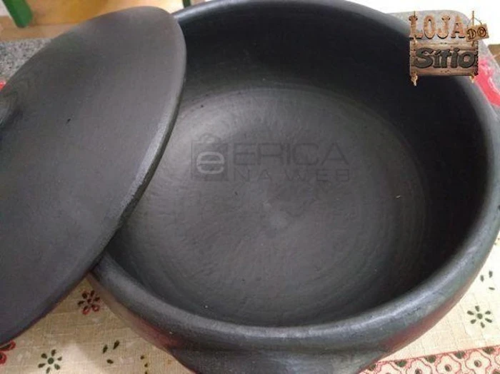 Panela de Barro 6 L Translation missing: pt-BR.activerecord.decorators.item_part_image/alt