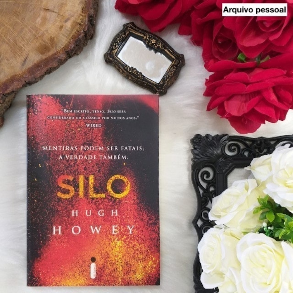 HUGH HOWEY Silo Translation missing: pt-BR.activerecord.decorators.item_part_image/alt