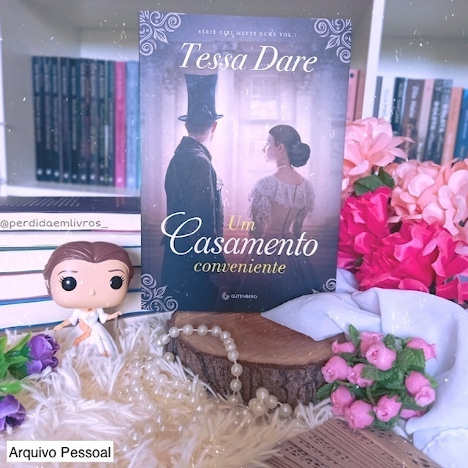 GUTENBERG Um Casamento Conveniente Translation missing: pt-BR.activerecord.decorators.item_part_image/alt
