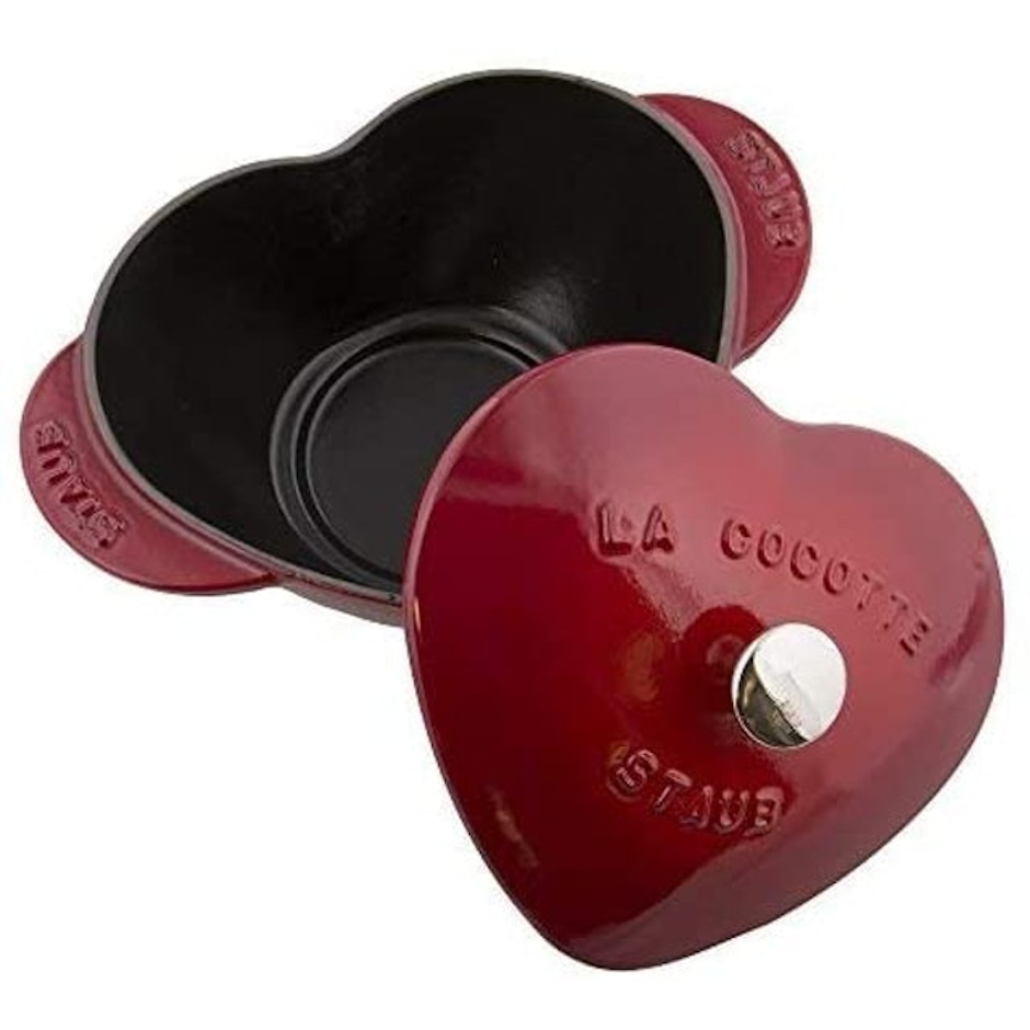 STAUB Caçarola Coração Cereja Ferro Fundido 20cm Translation missing: pt-BR.activerecord.decorators.item_part_image/alt
