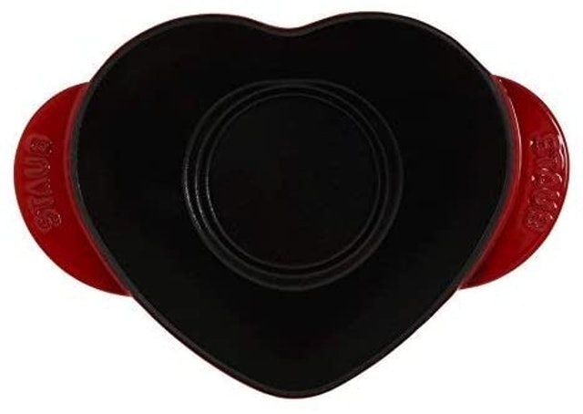 STAUB Caçarola Coração Cereja Ferro Fundido 20cm Translation missing: pt-BR.activerecord.decorators.item_part_image/alt