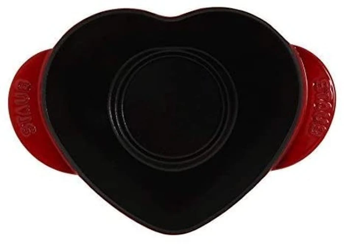 STAUB Caçarola Coração Cereja Ferro Fundido 20cm Translation missing: pt-BR.activerecord.decorators.item_part_image/alt