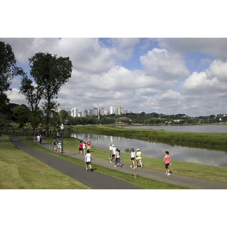 Parque Barigui Translation missing: pt-BR.activerecord.decorators.item_part_image/alt