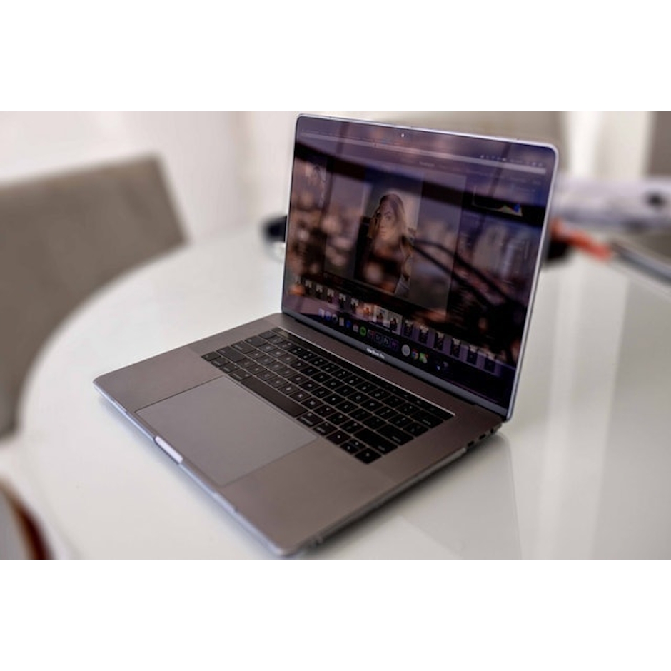 APPLE Macbook Pro Retina 13,3" Translation missing: pt-BR.activerecord.decorators.item_part_image/alt