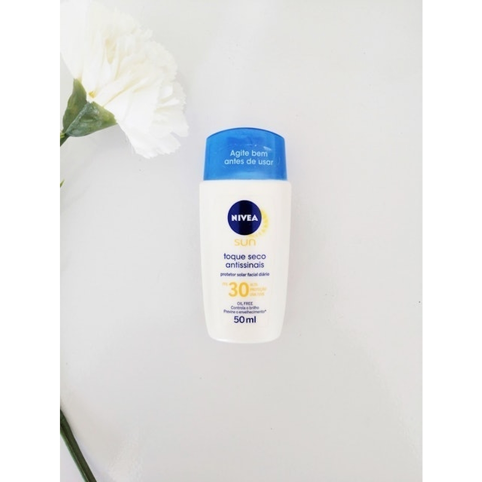 NIVEA Protetor Solar Facial Toque Seco Antissinais FPS 30 Translation missing: pt-BR.activerecord.decorators.item_part_image/alt
