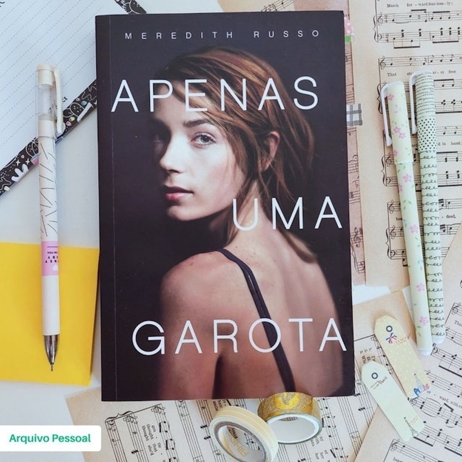 INTRÍNSECA Apenas uma Garota Translation missing: pt-BR.activerecord.decorators.item_part_image/alt