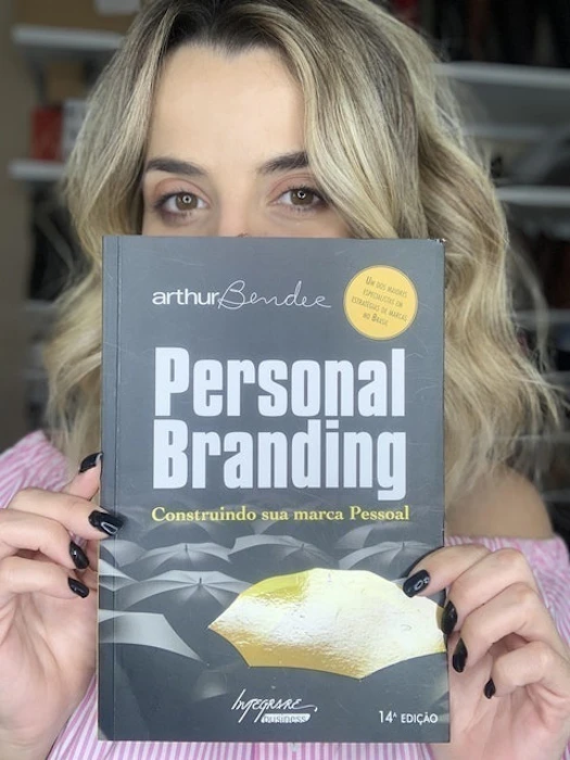 ARTHUR BENDER Personal Branding Translation missing: pt-BR.activerecord.decorators.item_part_image/alt