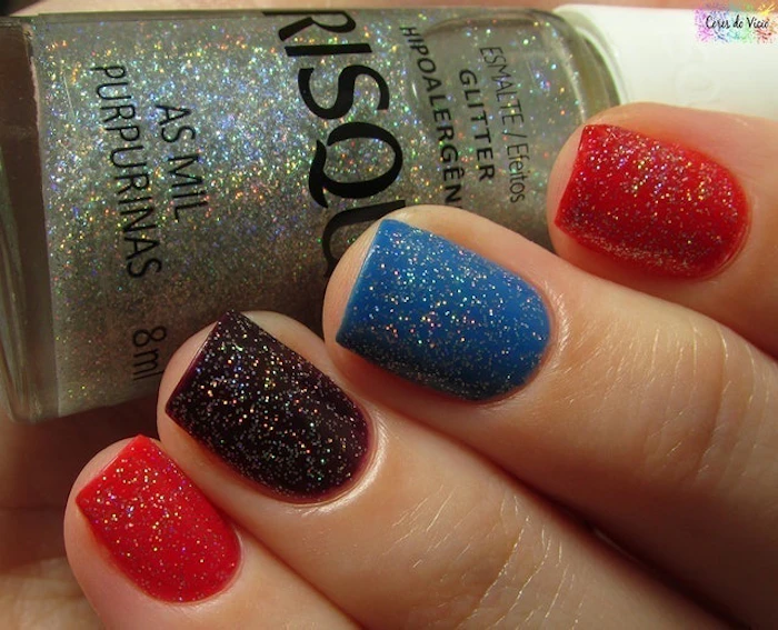 RISQUÉ Esmalte Efeito Glitter As Mil Purpurinas Translation missing: pt-BR.activerecord.decorators.item_part_image/alt