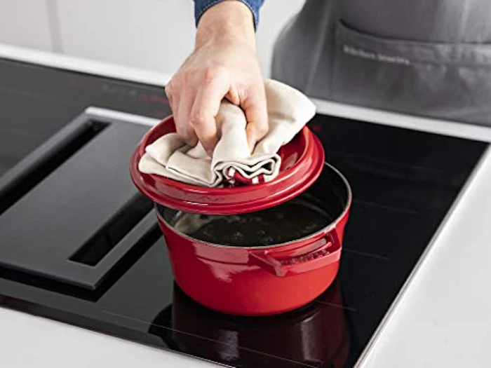 STAUB Caçarola Redonda Ferro Fundido 18cm Cereja Translation missing: pt-BR.activerecord.decorators.item_part_image/alt