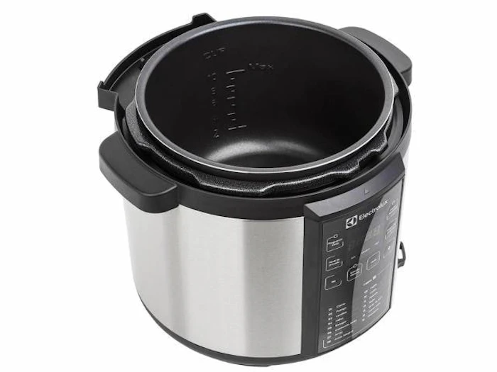 ELECTROLUX Panela de Pressão Elétrica 6 L PCC20 Translation missing: pt-BR.activerecord.decorators.item_part_image/alt