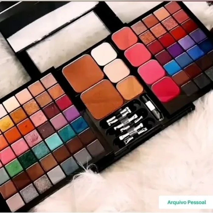 AVON Avon Pro Paleta de Maquiagem Translation missing: pt-BR.activerecord.decorators.item_part_image/alt