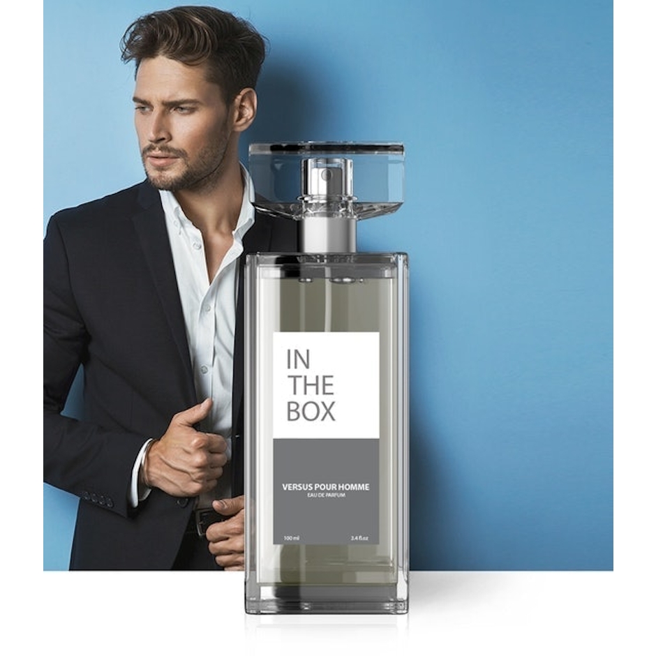 IN THE BOX Versus Pour Homme Translation missing: pt-BR.activerecord.decorators.item_part_image/alt