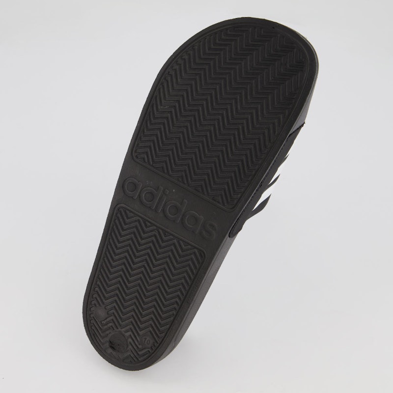 Chinelo Adilette Shower 5