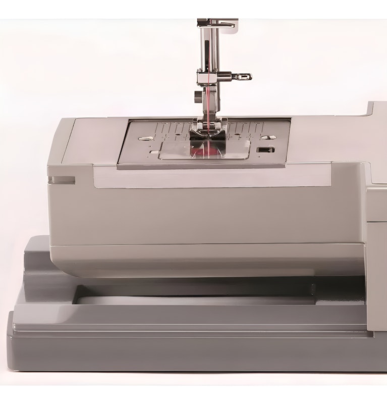 Máquina de Costura Facilita Pro 4