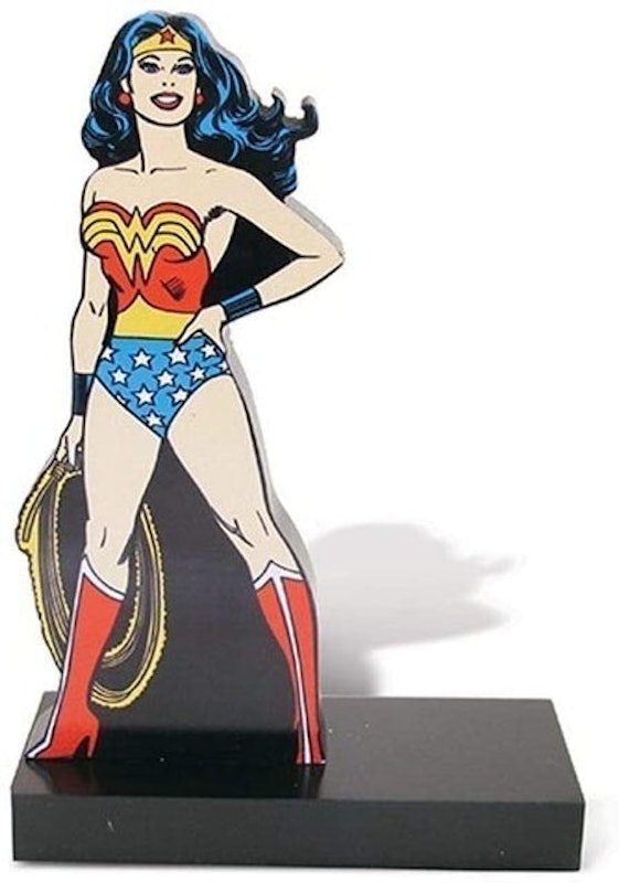 Aparador de Livros Super-Homem e Mulher-Maravilha 2