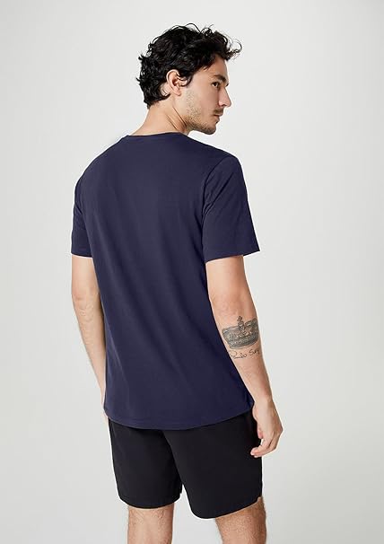 Camiseta Básica Masculina Manga Curta Gola V World 3