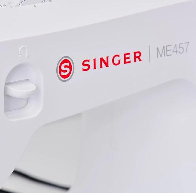 Máquina de Costura Overlock Singer 3