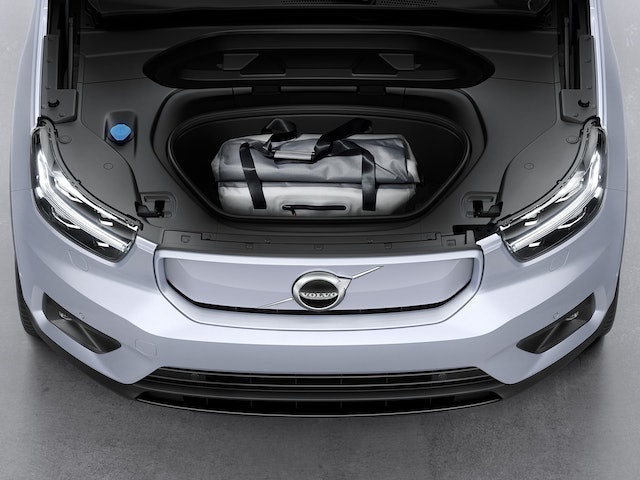 Carro Elétrico Volvo XC40 3