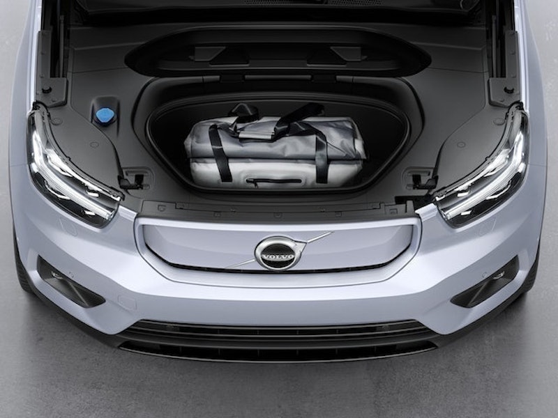 Carro Elétrico Volvo XC40 3